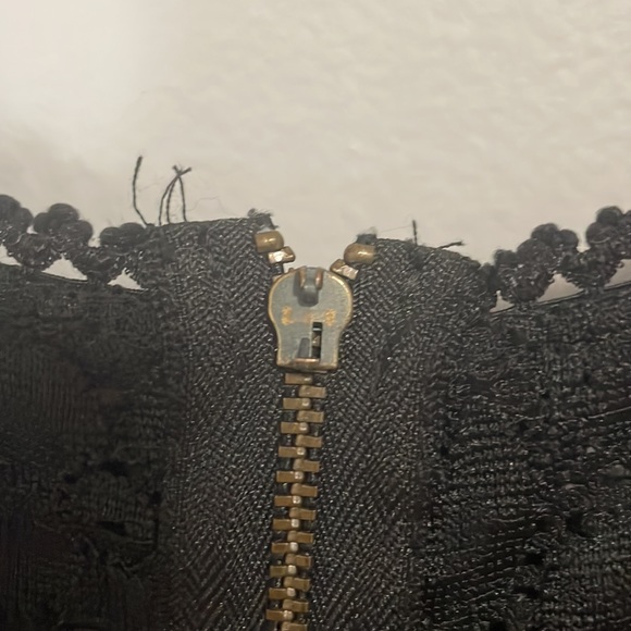 Guess black fitted lace dress. Size S - Picture 7 of 7